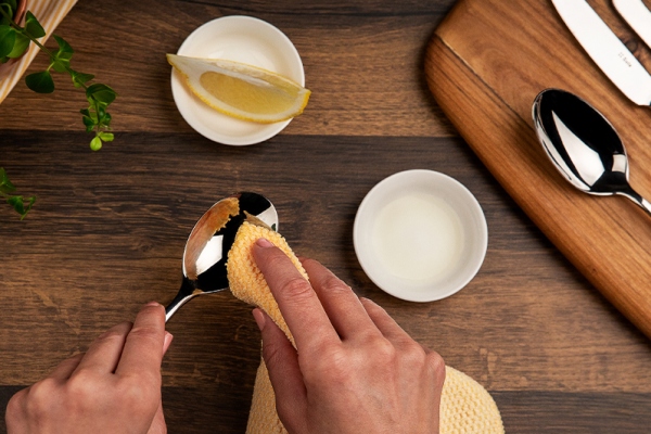 Лайфхаки по уходу за столовыми приборами от Sola Swiss