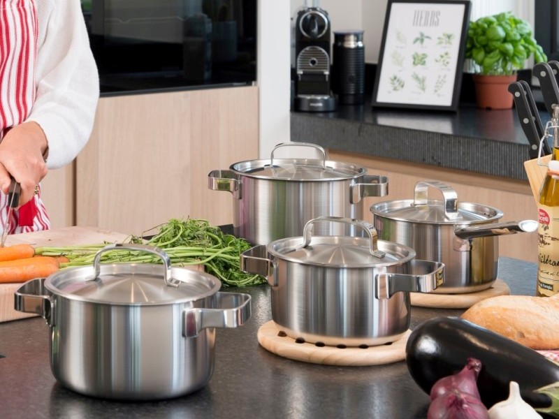 Набор посуды Ruby Sola Netherlands – 4 предмета – 3 кастрюли и сотейник