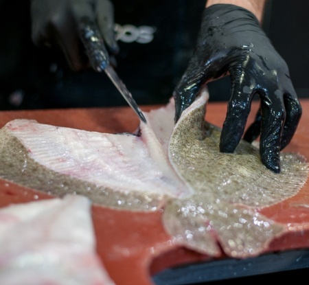 Нож филейный 17см 2900 черный детальная картинка 