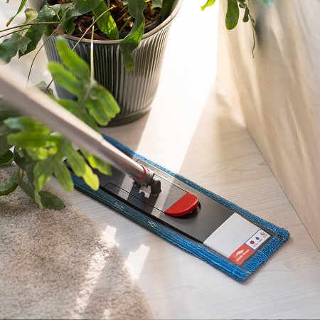 Швабра для мытья пола с телескопической ручкой 160см и насадкой детальная картинка 