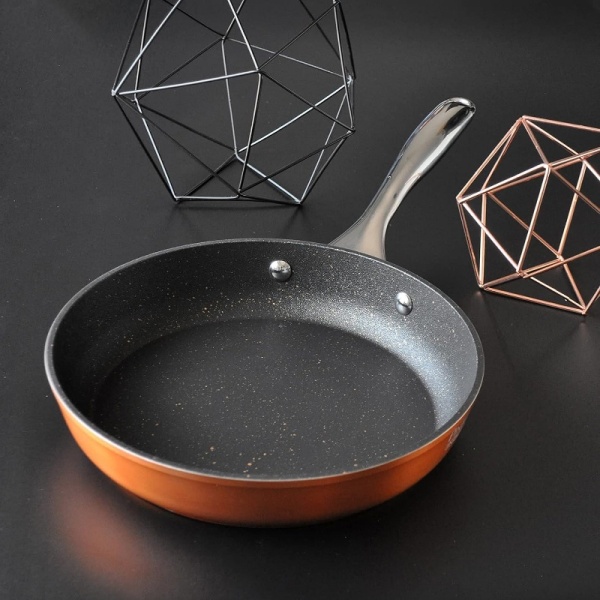 Фото Сковорода Ø24см MATERIC с антипригарным покрытием