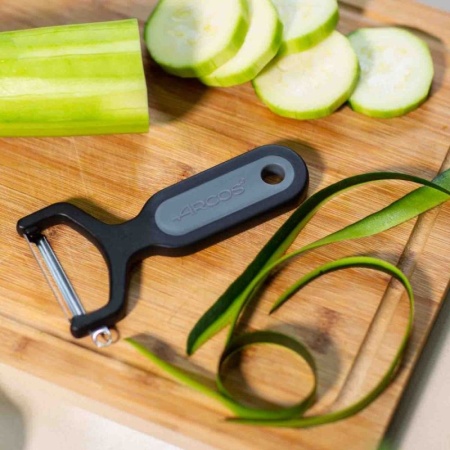 Нож для чистки овощей и сыра 13см GADGETS Arcos детальная картинка 