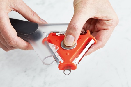 Овощечистка Tri-Peeler - 20108 Joseph Joseph детальная картинка 