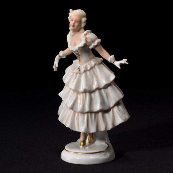 Фото Статуэтка "Танец нежности"