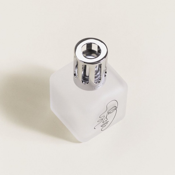 Фото Подарочный набор «‎Куб» лампа Берже с ароматом «Нежность хлопка» (Cotton Caress) 250мл