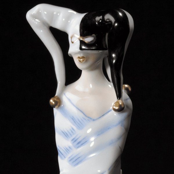 Фото Статуэтка "Маска"