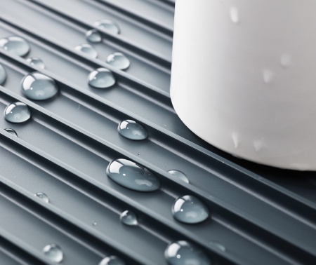 Сушилка для посуды и столовых приборов 2-уровневая со сливом Y-rack - 85084 Joseph Joseph детальная картинка 