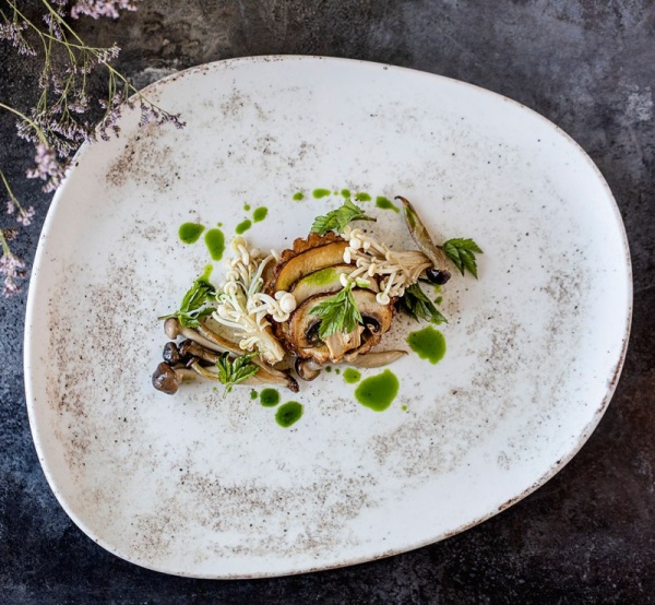 Фото Тарелка плоская 23x20см NACROUS Matt Vago