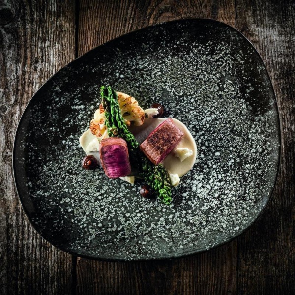 Фото Тарелка плоская 32x27см COSMOS Black Vago