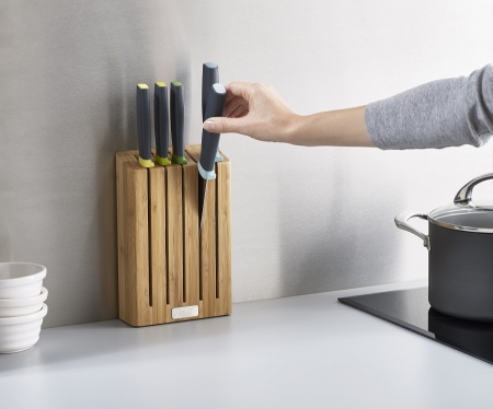 Набор ножей Elevate Knives Bamboo в подставке из бамбука - 10300 Joseph Joseph детальная картинка 