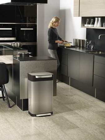 Контейнер для мусора с прессом Titan - 30030 Joseph Joseph детальная картинка 
