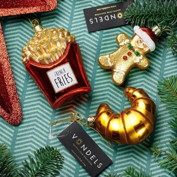 Фото Новогоднее украшение из стекла Vondels "Золотой картофель фри" 10см