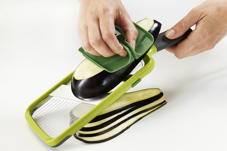 Терка с держателем для продуктов Mandoline зеленая - 20141 Joseph Joseph детальная картинка 