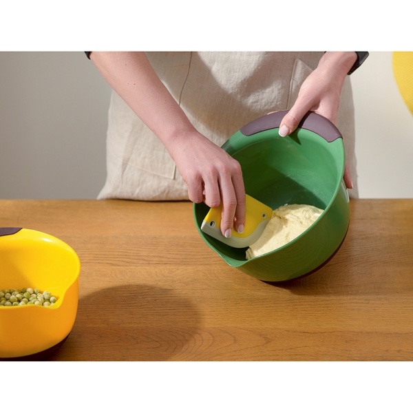 Фото Скребок-нож для теста 2в1 Hilly 10.7x8см светло-серый/желтый — Smart Solutions