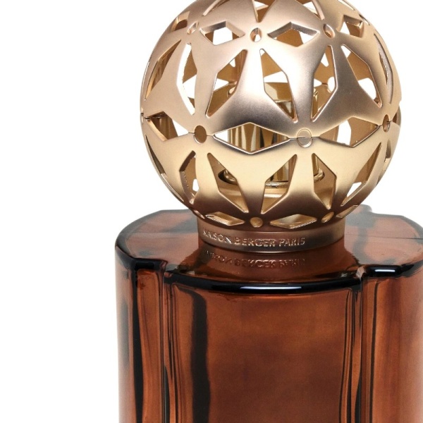 Фото Подарочный набор «Помелис» шоколадная лампа Берже и аромат «Ванильное великолепие» (Vanilla Magnificence) 250мл