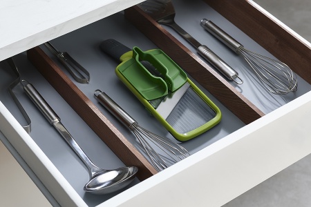 Терка с держателем для продуктов Mandoline зеленая - 20141 Joseph Joseph детальная картинка 