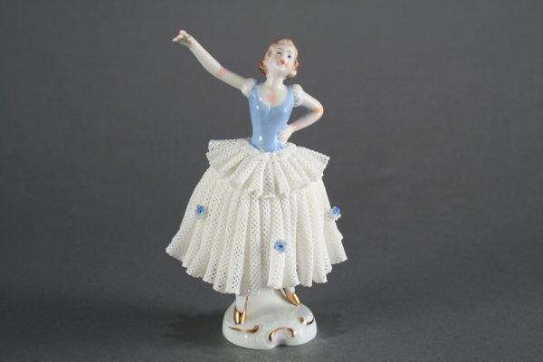 Фото Статуэтка "Танец в синем"