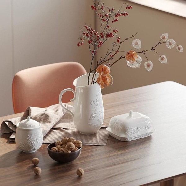 Фото Масленка English gardens — Liberty Jones