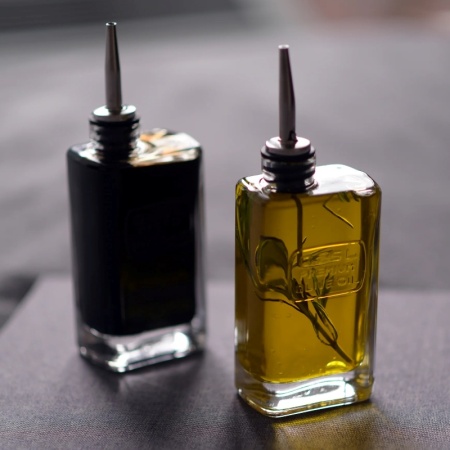 Емкость для масла с гейзером 250мл детальная картинка 