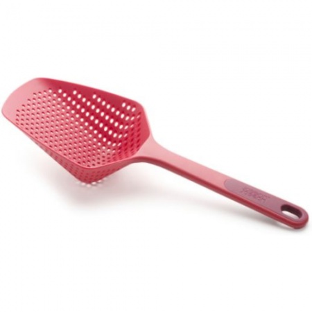 Ложка-дуршлаг Scoop Plus большая красная - 10064 Joseph Joseph детальная картинка 