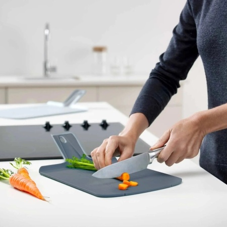 Набор из 2х разделочных досок 26x21см Chop2Pot Plus Small голубой - 981003 Joseph Joseph детальная картинка 