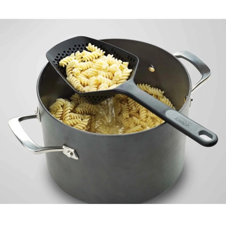 Ложка-дуршлаг Scoop Plus большая черная - 10066 Joseph Joseph детальная картинка 