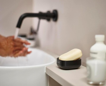 Мыльница Slim Compact черная - 70601 Joseph Joseph детальная картинка 