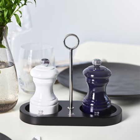 Подставка для мельниц 17см с ручкой Linéa bamboo matte black детальная картинка 