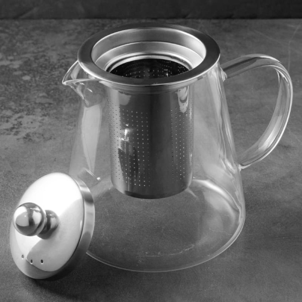 Фото Чайник 750мл с металлической крышкой и фильтр-ситом