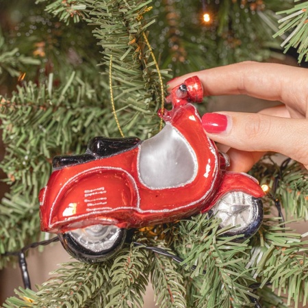 Новогоднее украшение из стекла Vondels "Красный скутер" 10см детальная картинка 