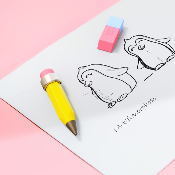 Фото Брелок для ключей "Карандаш и ластик"