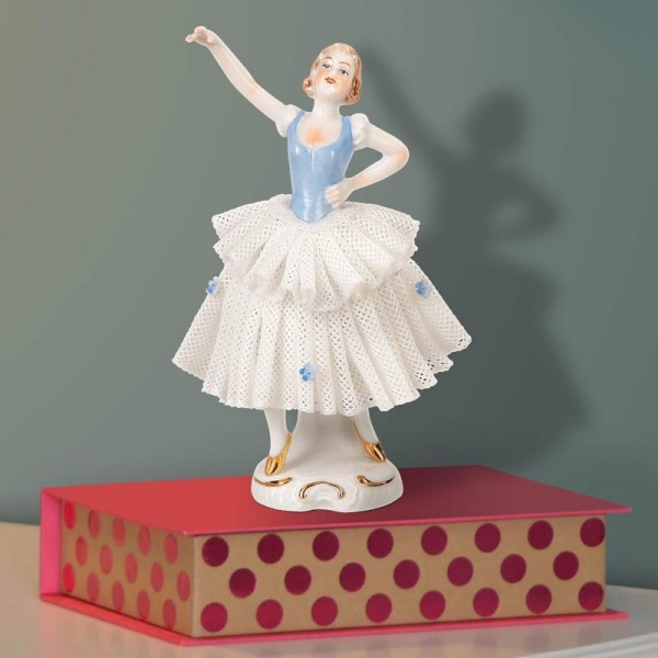 Фото Статуэтка "Танец в синем"