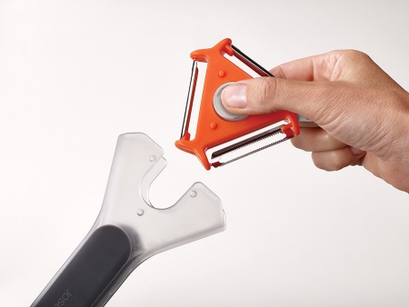 Овощечистка Tri-Peeler - 20108 Joseph Joseph детальная картинка 