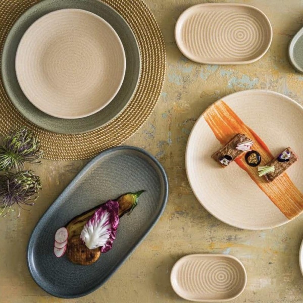 Фото Тарелка овальная 33x18см HORNFELS Ripple