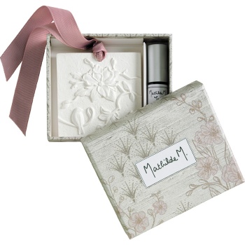 Фото Ароматическое саше + концентрированный парфюм Jardin d'Ailleurs - Fleur de The - Цветок чайного дерева