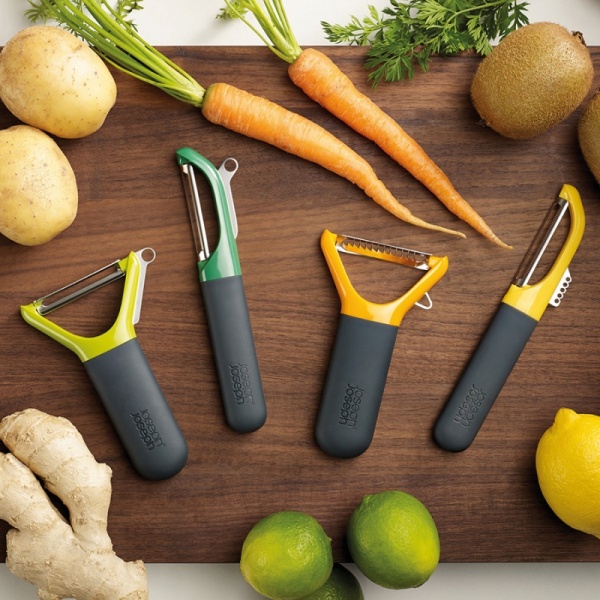 Фото Мульти-пиллер для овощей и фруктов с горизонтальным гладким лезвием Y-Shaped - 10107 Joseph Joseph